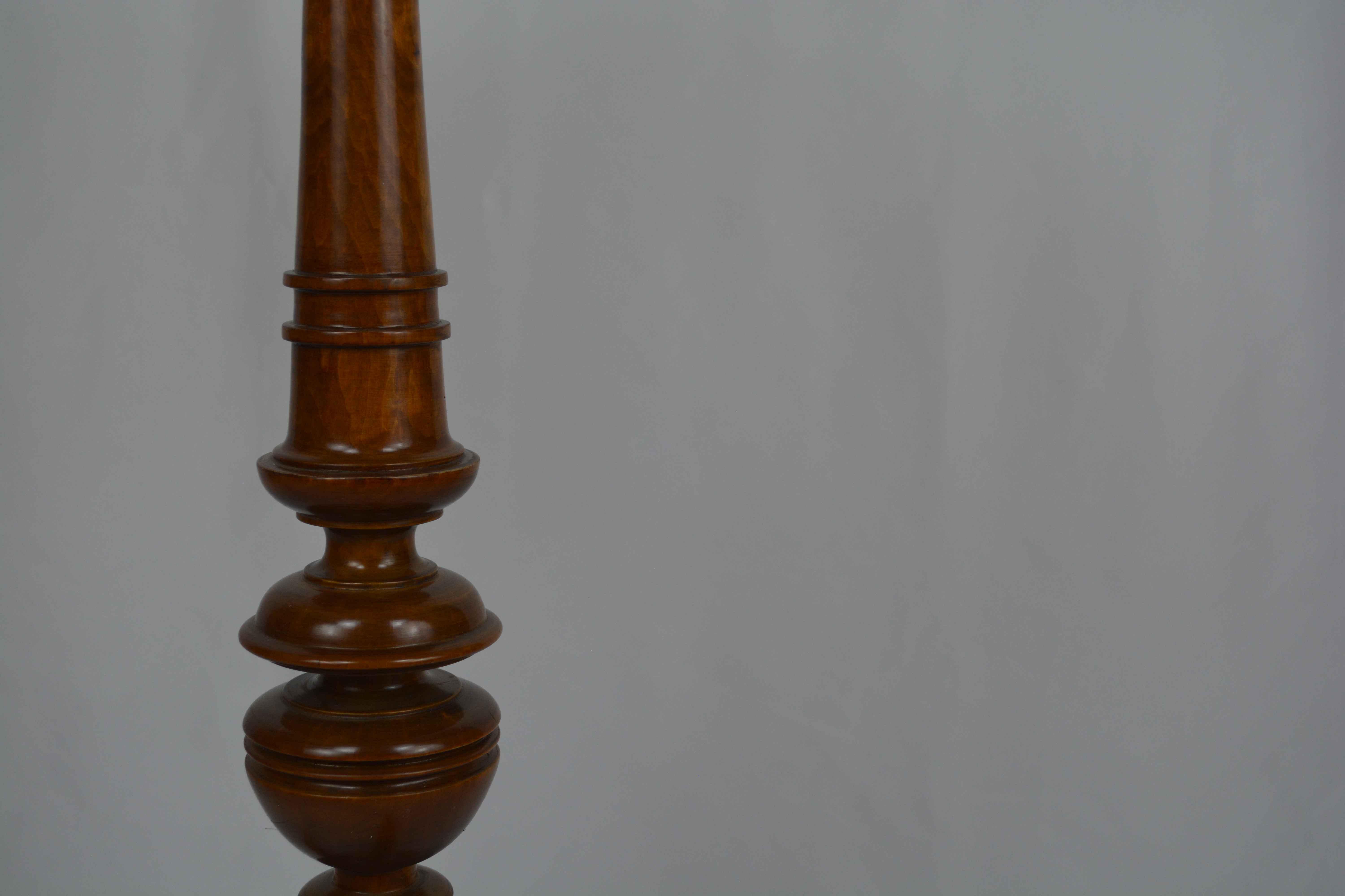 Antikes Möbelstück